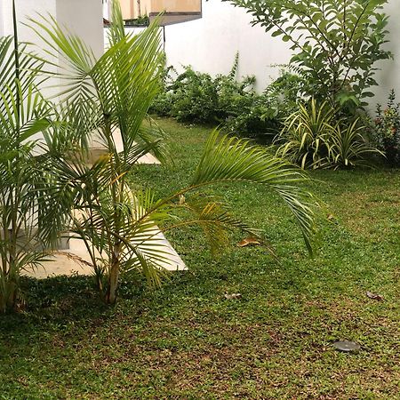 Luvi'S Villa ガル エクステリア 写真