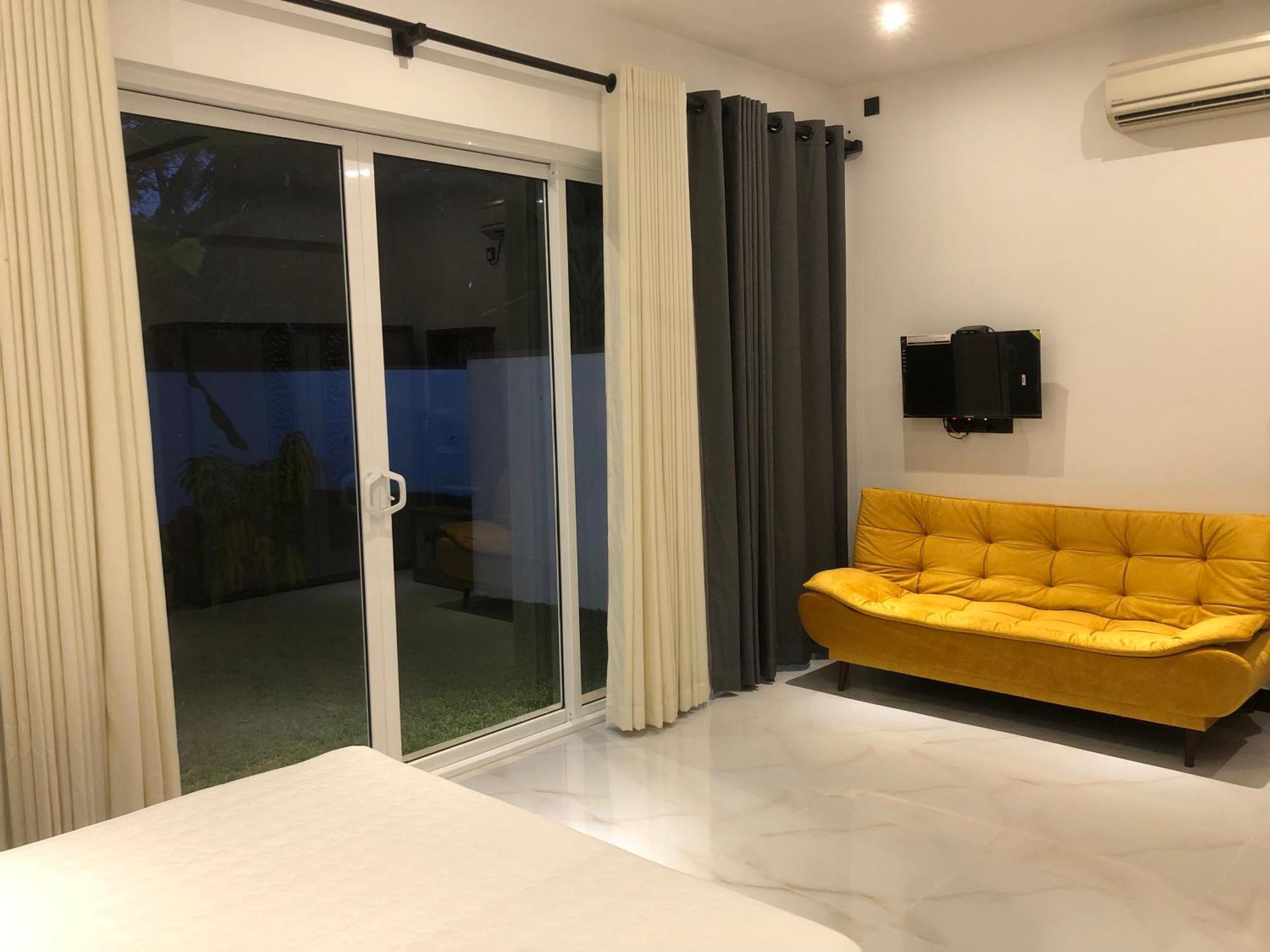 Luvi'S Villa ガル エクステリア 写真