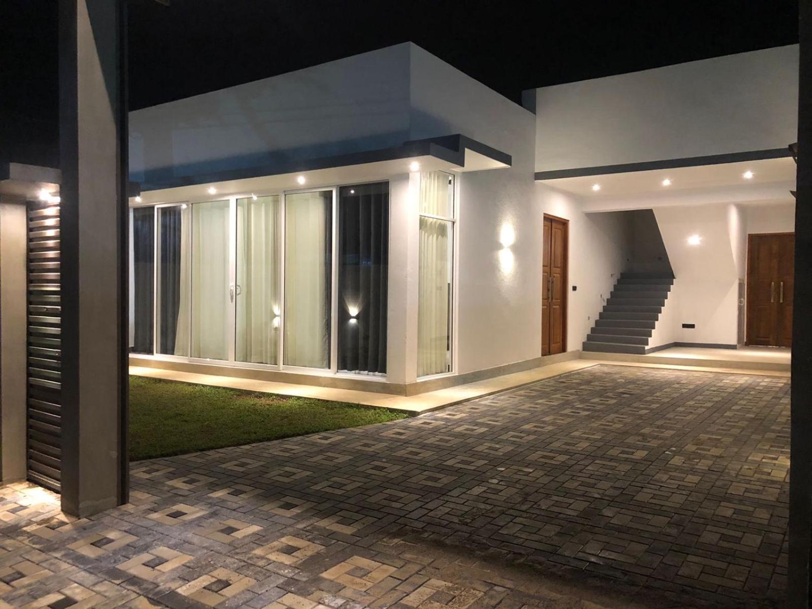 Luvi'S Villa ガル エクステリア 写真